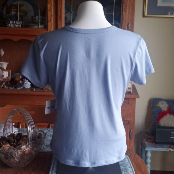 Refuge Graphic Tee - Picture 4 of 6